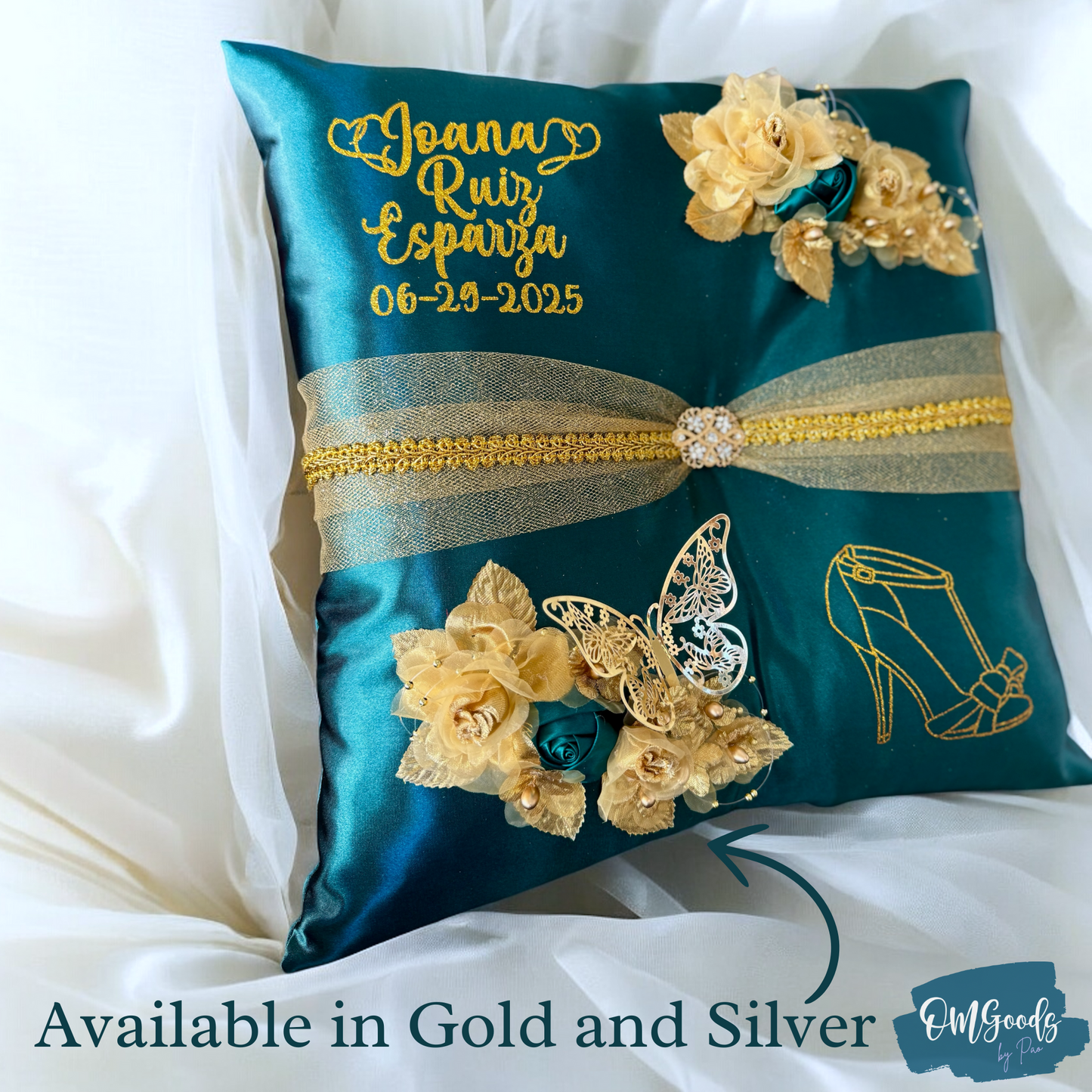 Hunter Green Quinceañera Pillow Set | Sweet 16 Full Set, Shoe Pillow, Tiara Pillow & Corsage