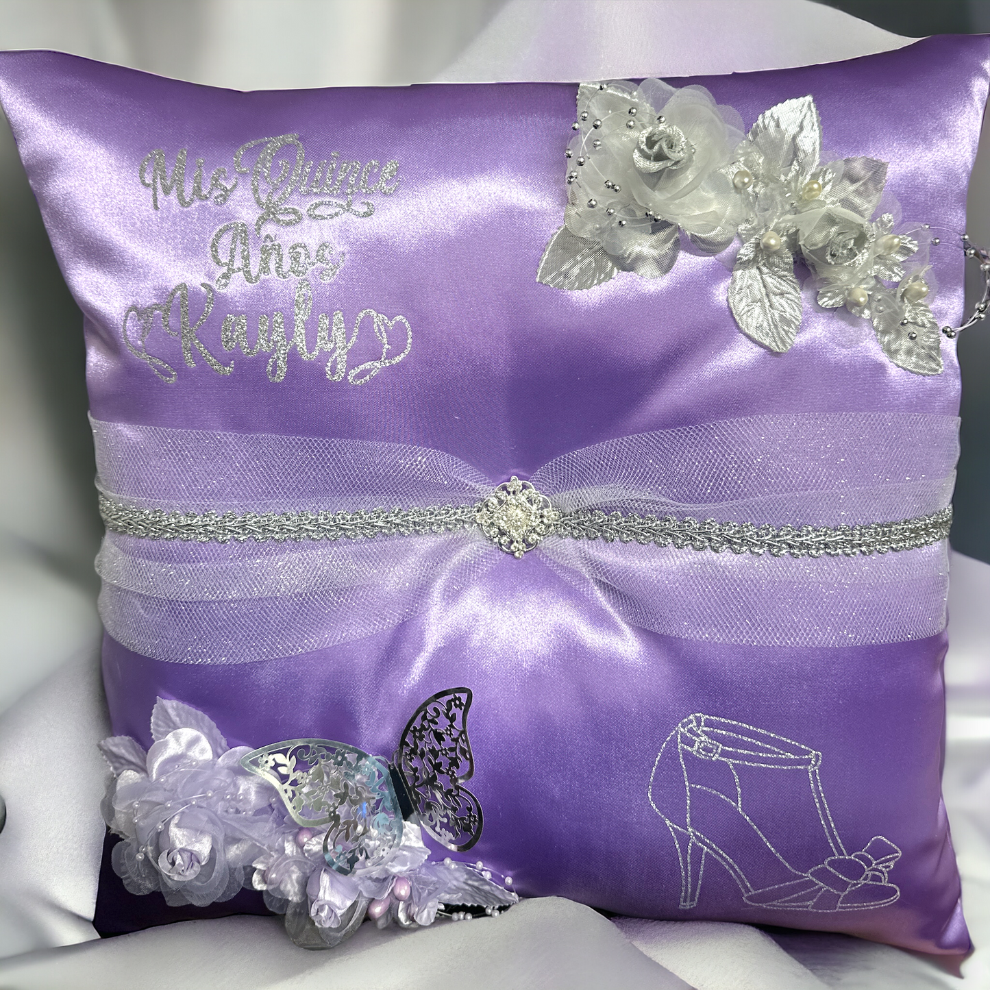 Light Purple, Lavender | Quinceañera Pillow Set | Sweet 16 Full Set, Shoe Pillow, Tiara Pillow & Corsage